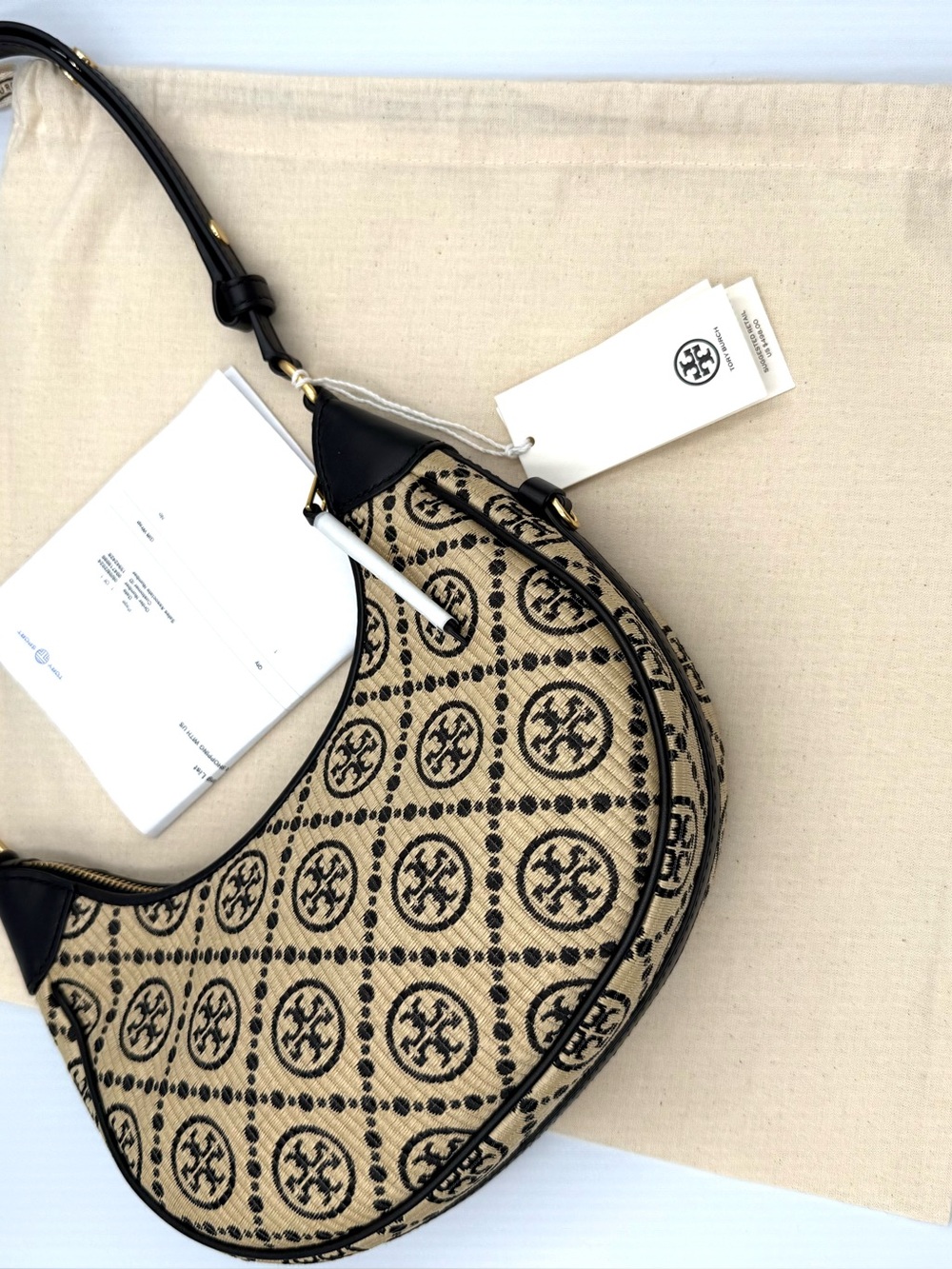 NWT Tory Burch Beige Raffia Black Logo Hobo Bag